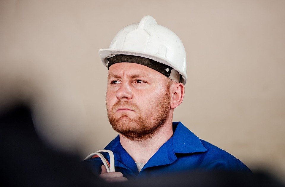 Warning signs of electrical problems at home