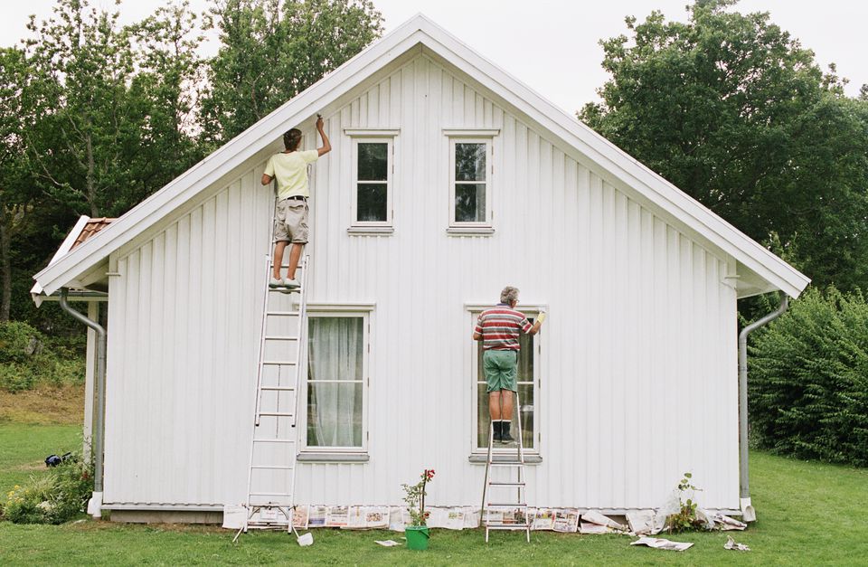 Reasons to Hire a Professional Painter for Exterior House Painting